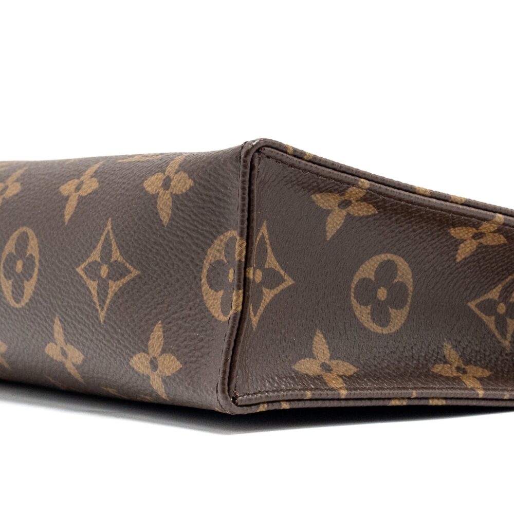 AAA Replica Louis Vuitton LV TOILETRY POCHETTE 26 MONOGRAM CANVAS GHW