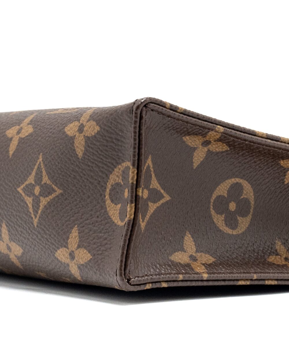 AAA Replica Louis Vuitton LV TOILETRY POCHETTE 26 MONOGRAM CANVAS GHW