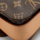 AAA Replica Louis Vuitton LV VINTAGE MESSENGER CROSSBODY BAG MONOGRAM CANVAS GHW