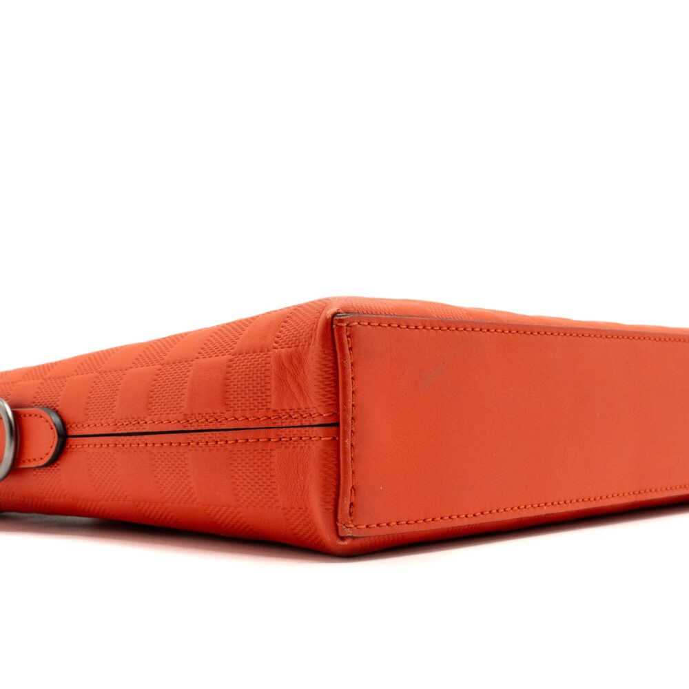 AAA Replica Louis Vuitton LV PORTE-DOCUMENTS JOUR DAMIER INFINI ORANGE SHW