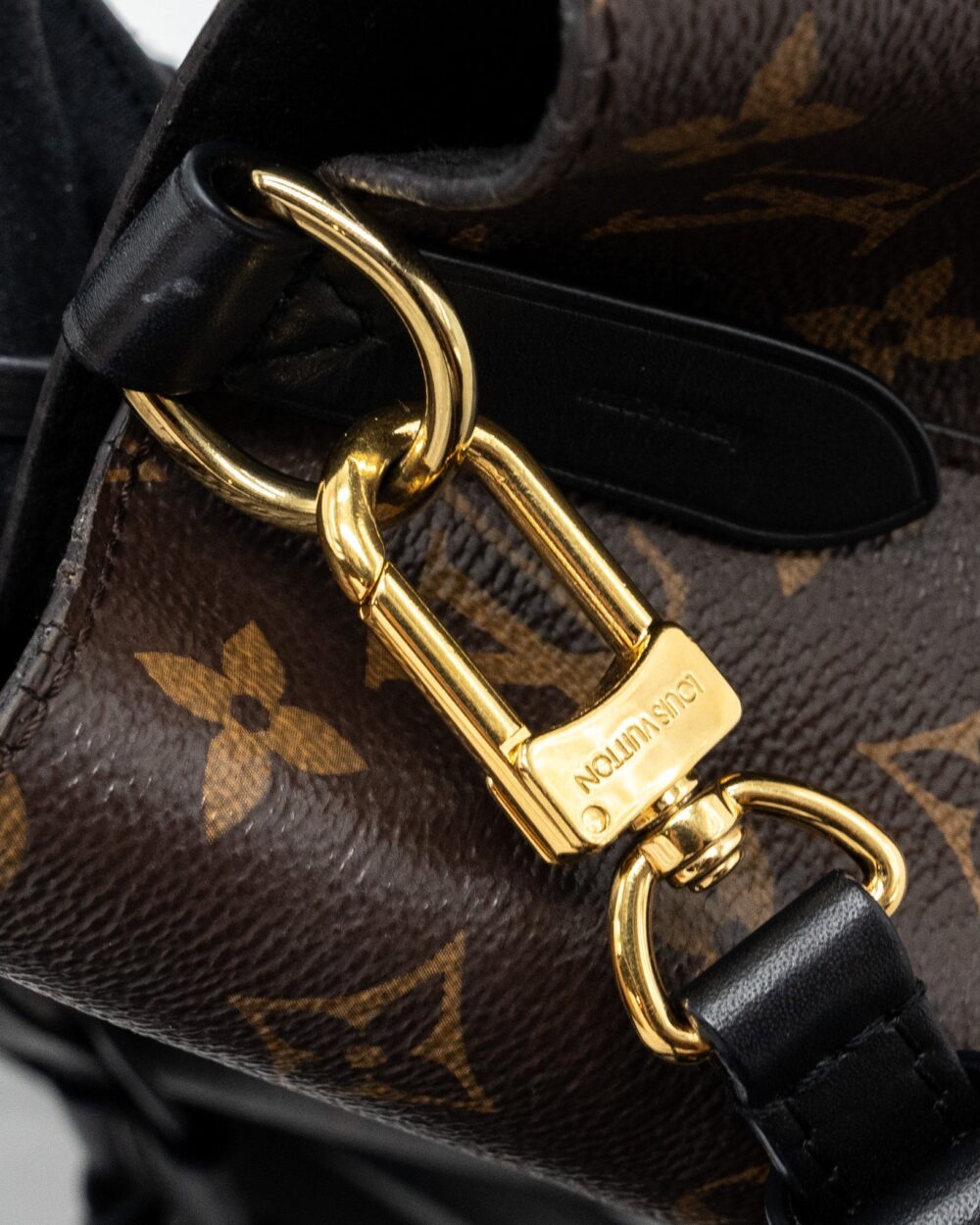 AAA Replica Louis Vuitton LV NEONOE MM MONOGRAM CANVAS BLACK GHW