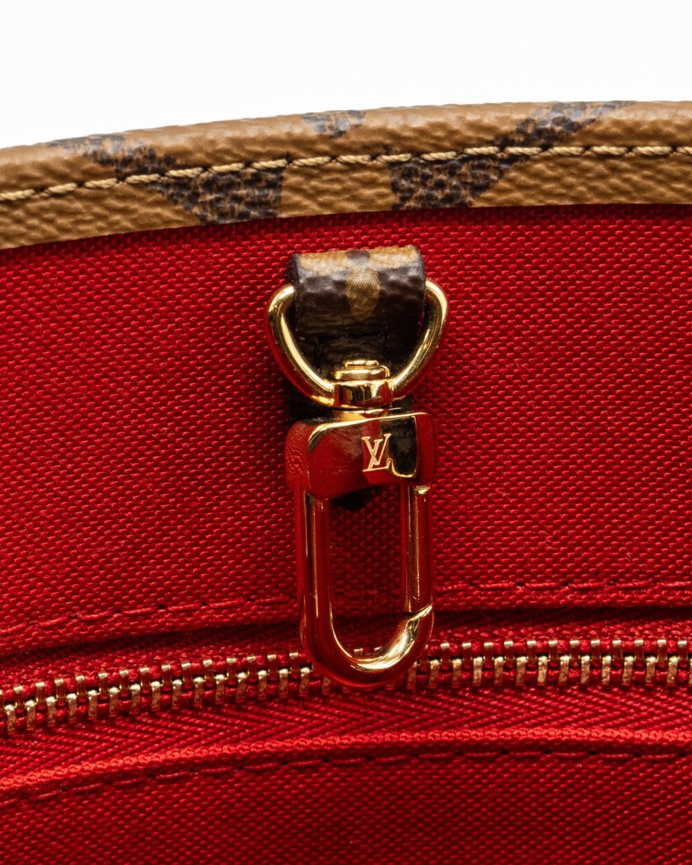 AAA Replica Louis Vuitton LV ONTHEGO PM MONOGRAM CANVAS GHW (NEW VERSION)