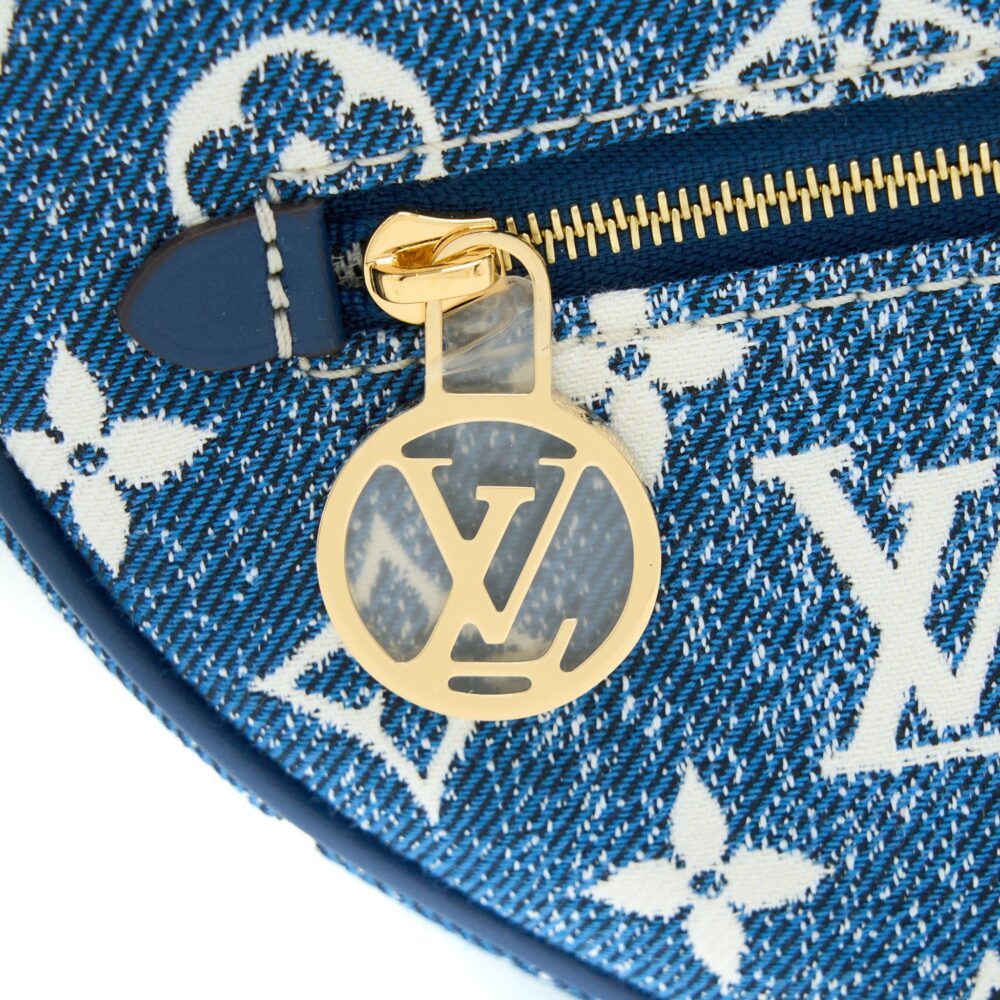 AAA Replica Louis Vuitton LV HALF-MOON LOOP BAGUETTE HANDBAG DENIM BLUE GHW (NEW VERSION)