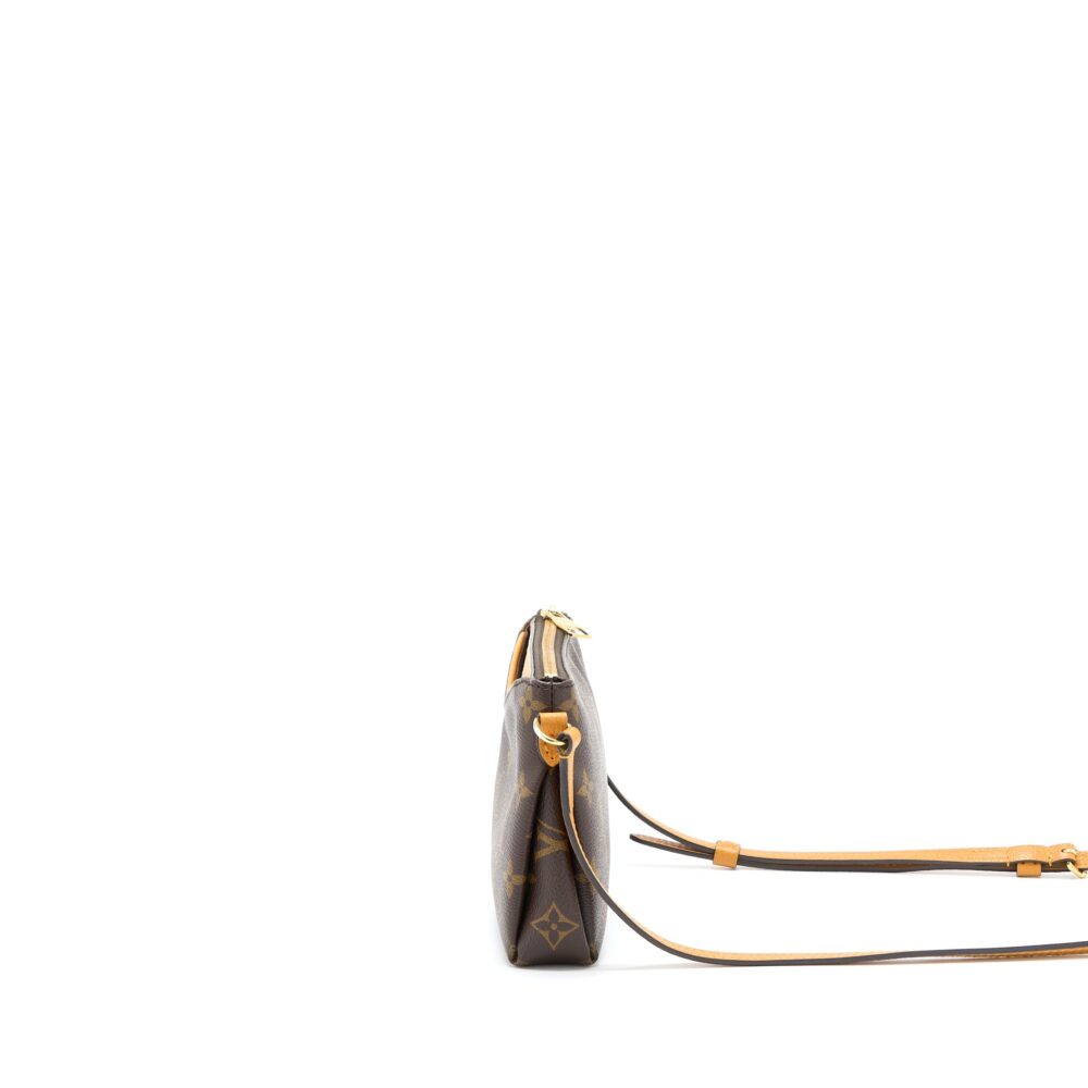 AAA Replica Louis Vuitton LV CROSSBODY POCHETTE MONOGRAM CANVAS GHW