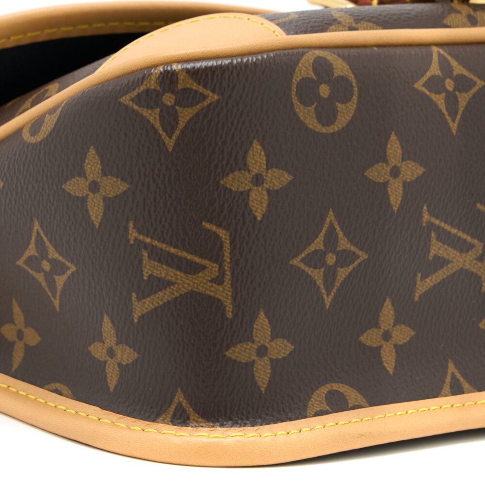 AAA Replica Louis Vuitton LV DIANE BAG MONOGRAM CANVAS GHW