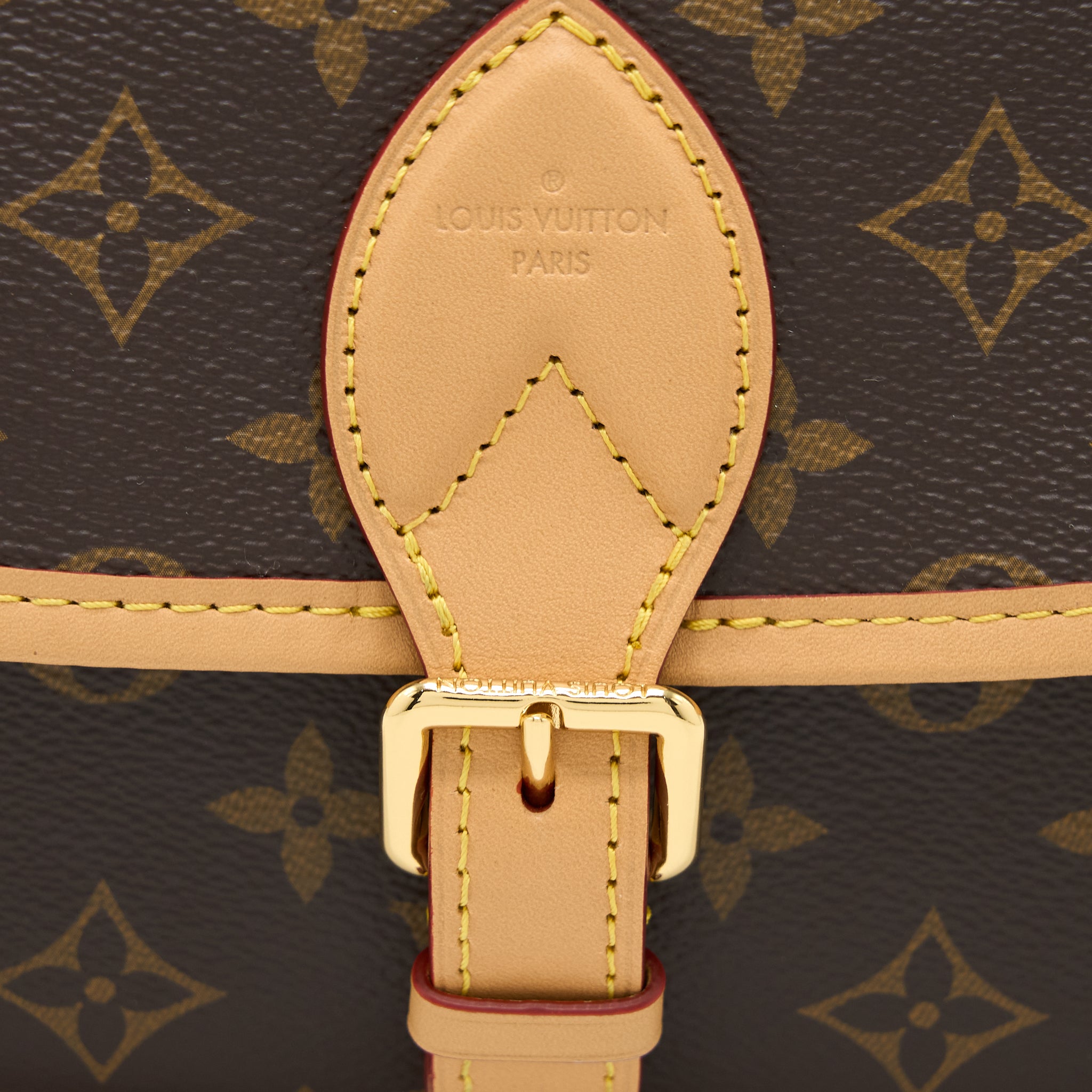 AAA Replica Louis Vuitton LV DIANE BAG MONOGRAM CANVAS GHW