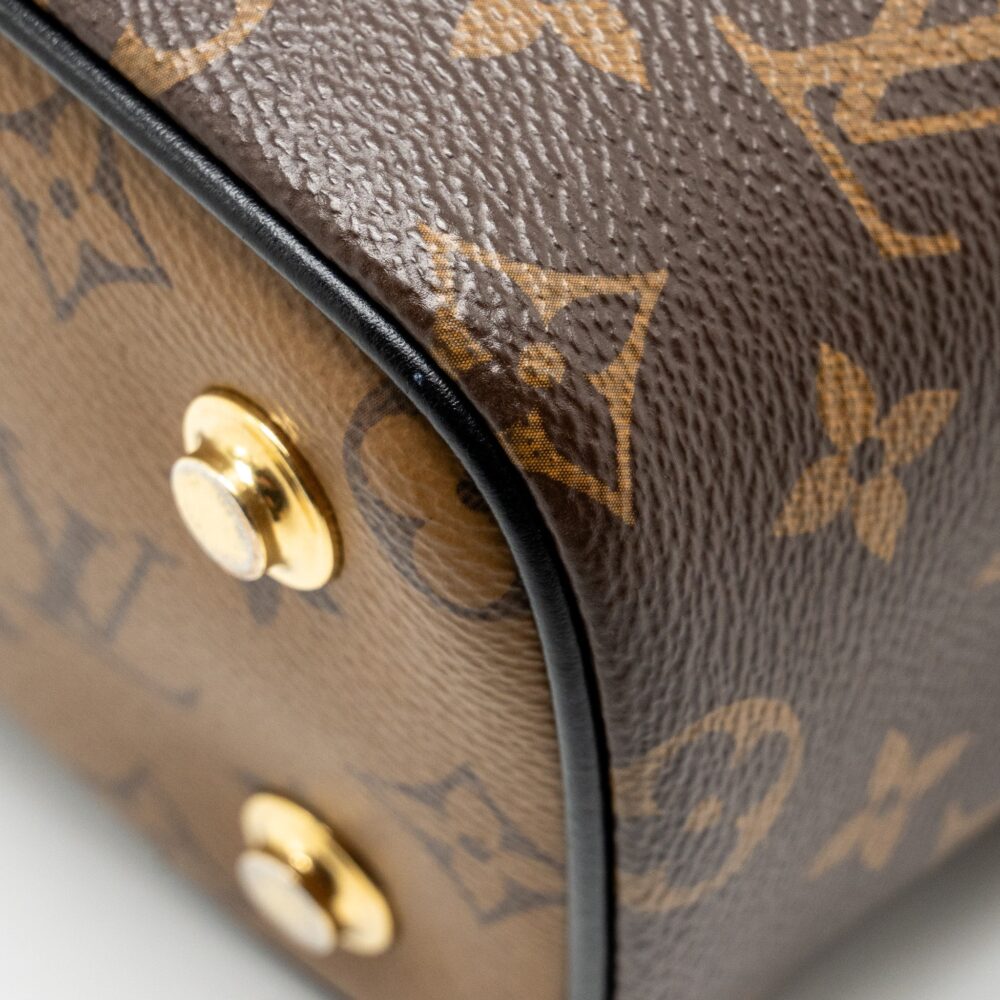 AAA Replica Louis Vuitton LV VANITY CASE PM MONOGRAM REVERSE CANVAS GHW