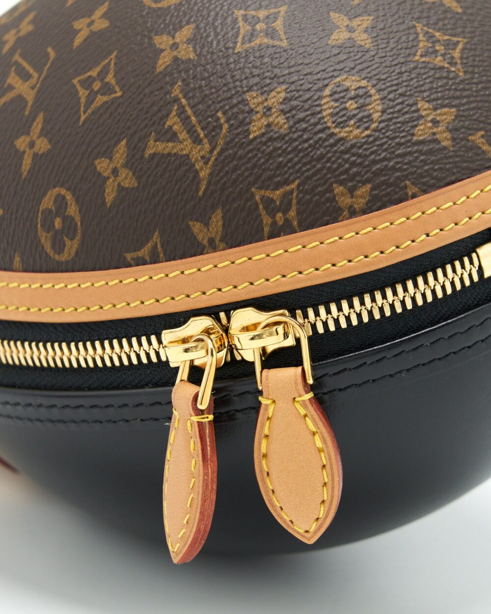 AAA Replica Louis Vuitton LV EGG BAG MONOGRAM CANVAS/BLACK GHW