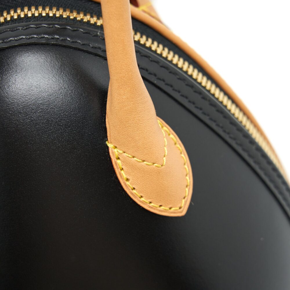 AAA Replica Louis Vuitton LV EGG BAG MONOGRAM CANVAS/BLACK GHW