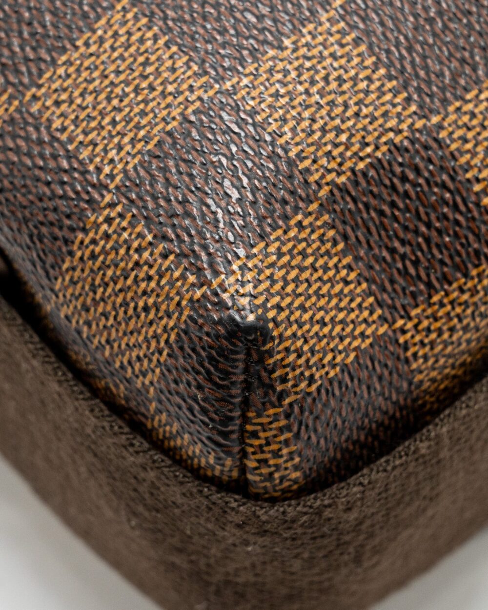 AAA Replica Louis Vuitton LV BROOKLYN PM MESSENGER BAG DAMIER EBENE CANVAS BROWN HARDWARE