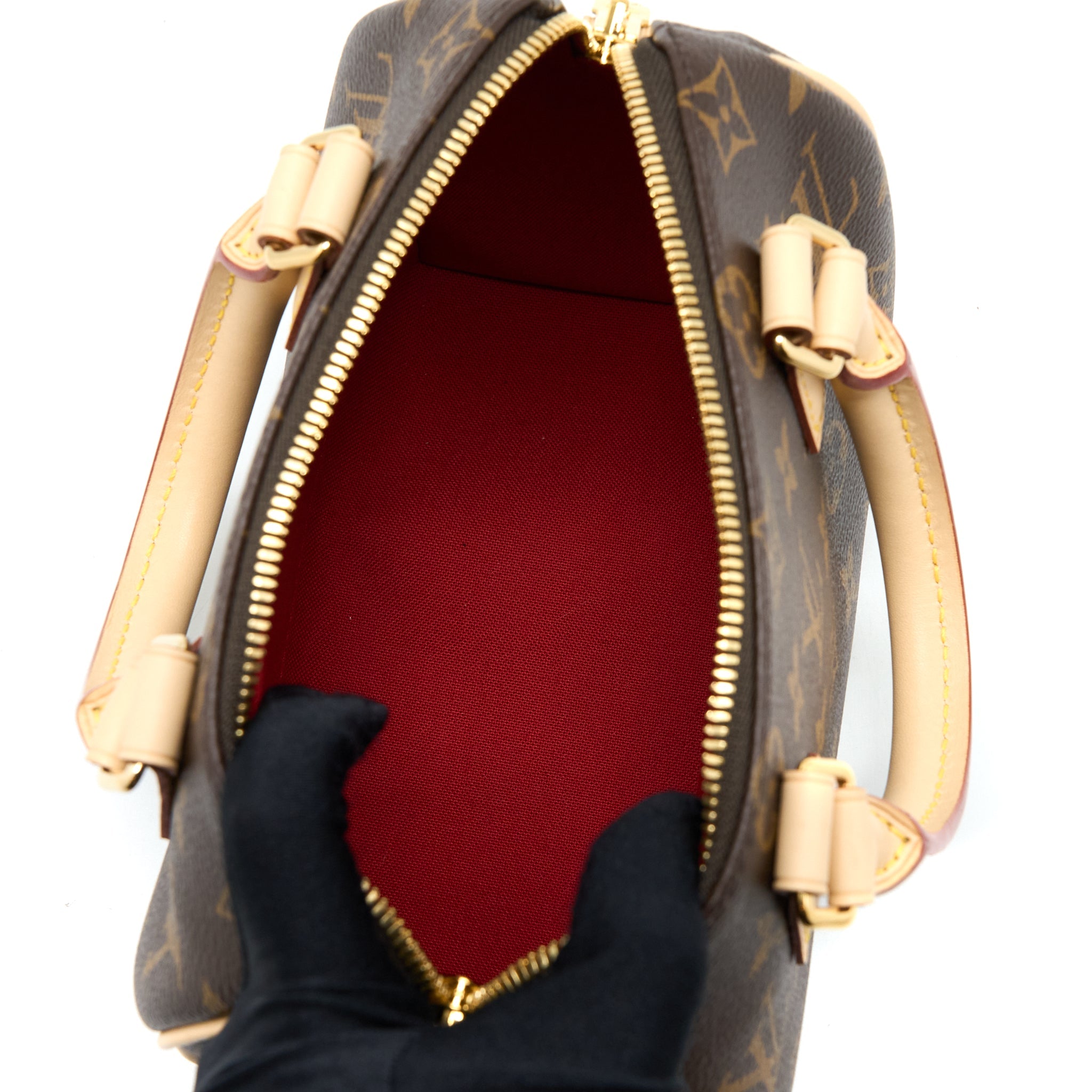 AAA Replica Louis Vuitton LV SPEEDY BANDOULIERE 20 MONOGRAM CANVAS BLACK/MULTICOLOUR STRAP GHW (NEW VERSION)