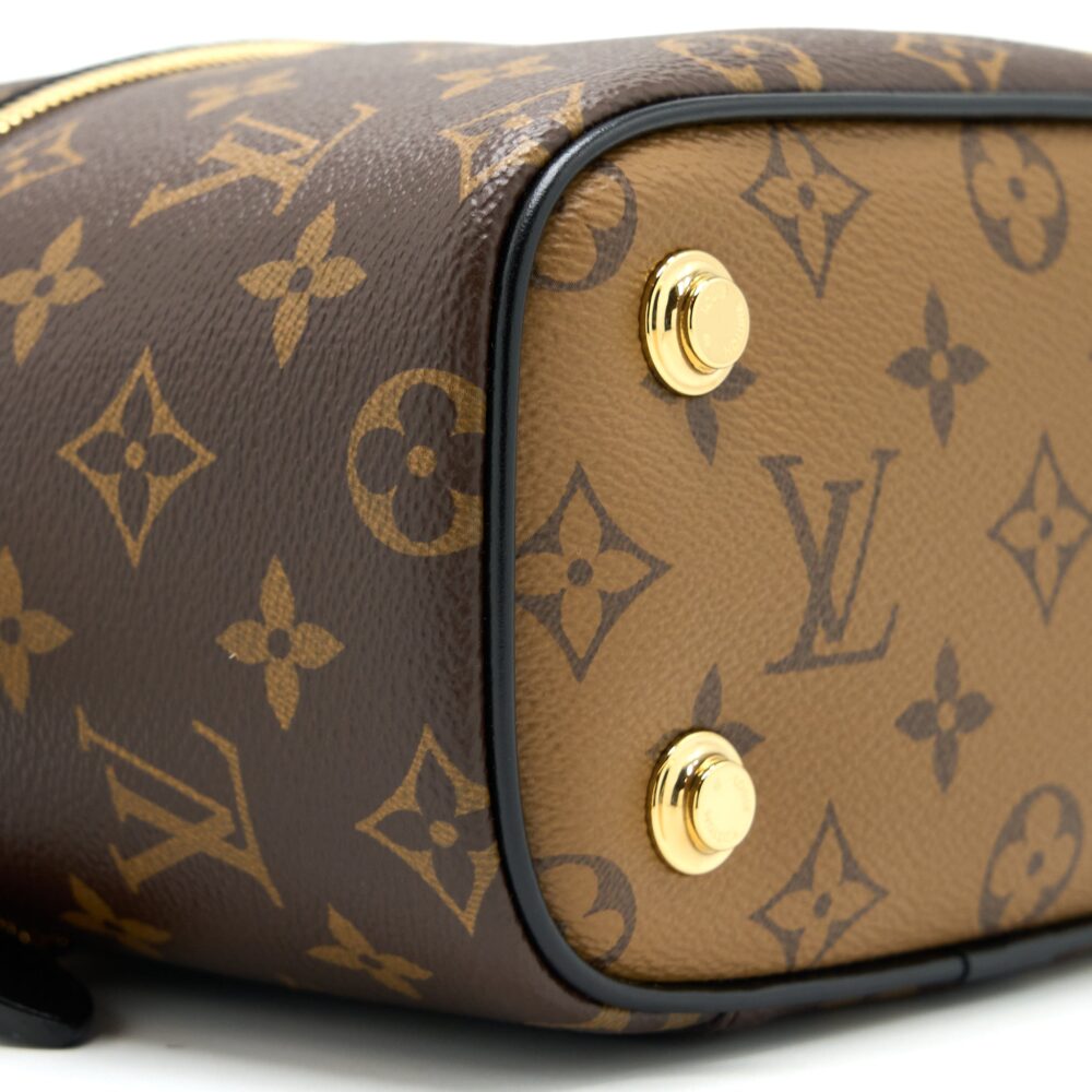 AAA Replica Louis Vuitton LV VANITY PM MONOGRAM CANVAS GHW (NEW VERSION)