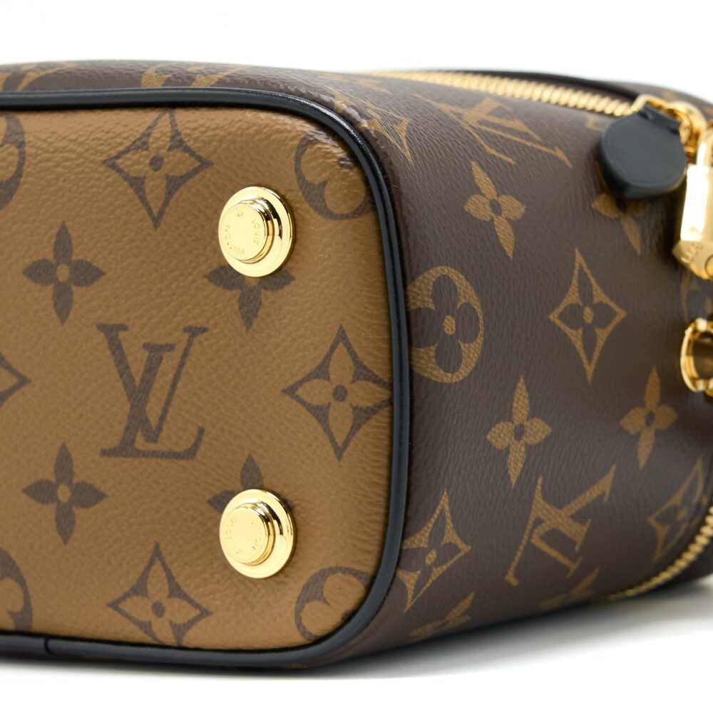 AAA Replica Louis Vuitton LV VANITY PM MONOGRAM CANVAS GHW (NEW VERSION)