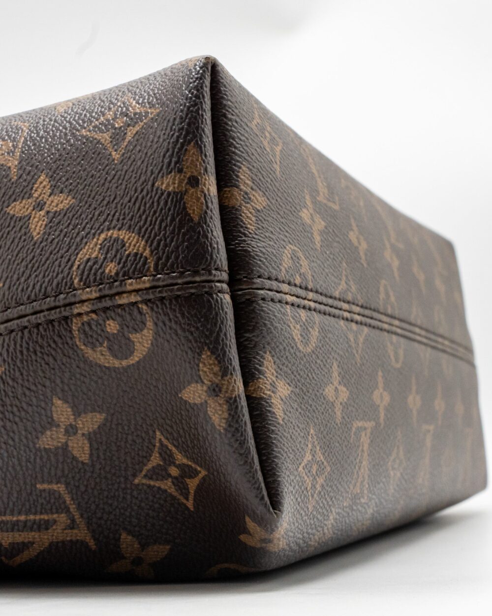 AAA Replica Louis Vuitton LV GRACEFUL PM MONOGRAM CANVAS GHW