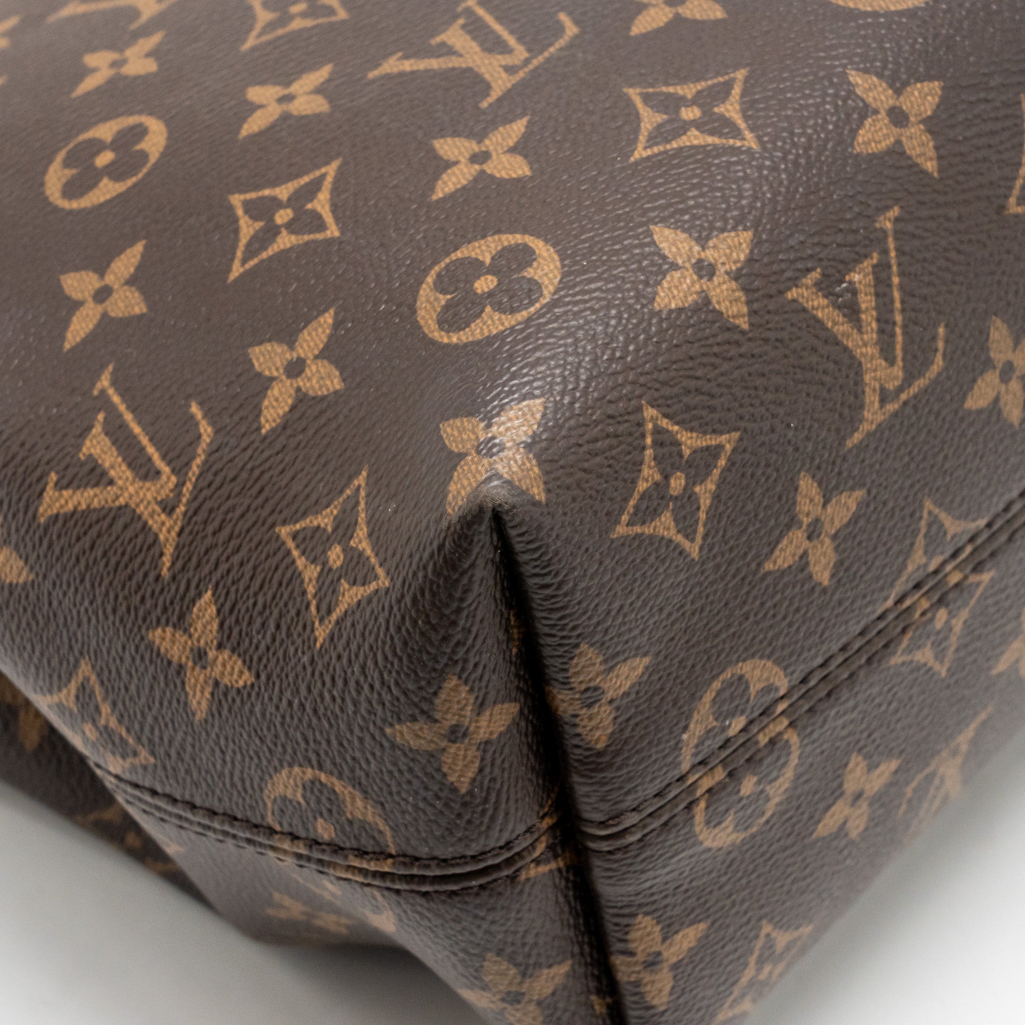 AAA Replica Louis Vuitton LV GRACEFUL PM MONOGRAM CANVAS GHW