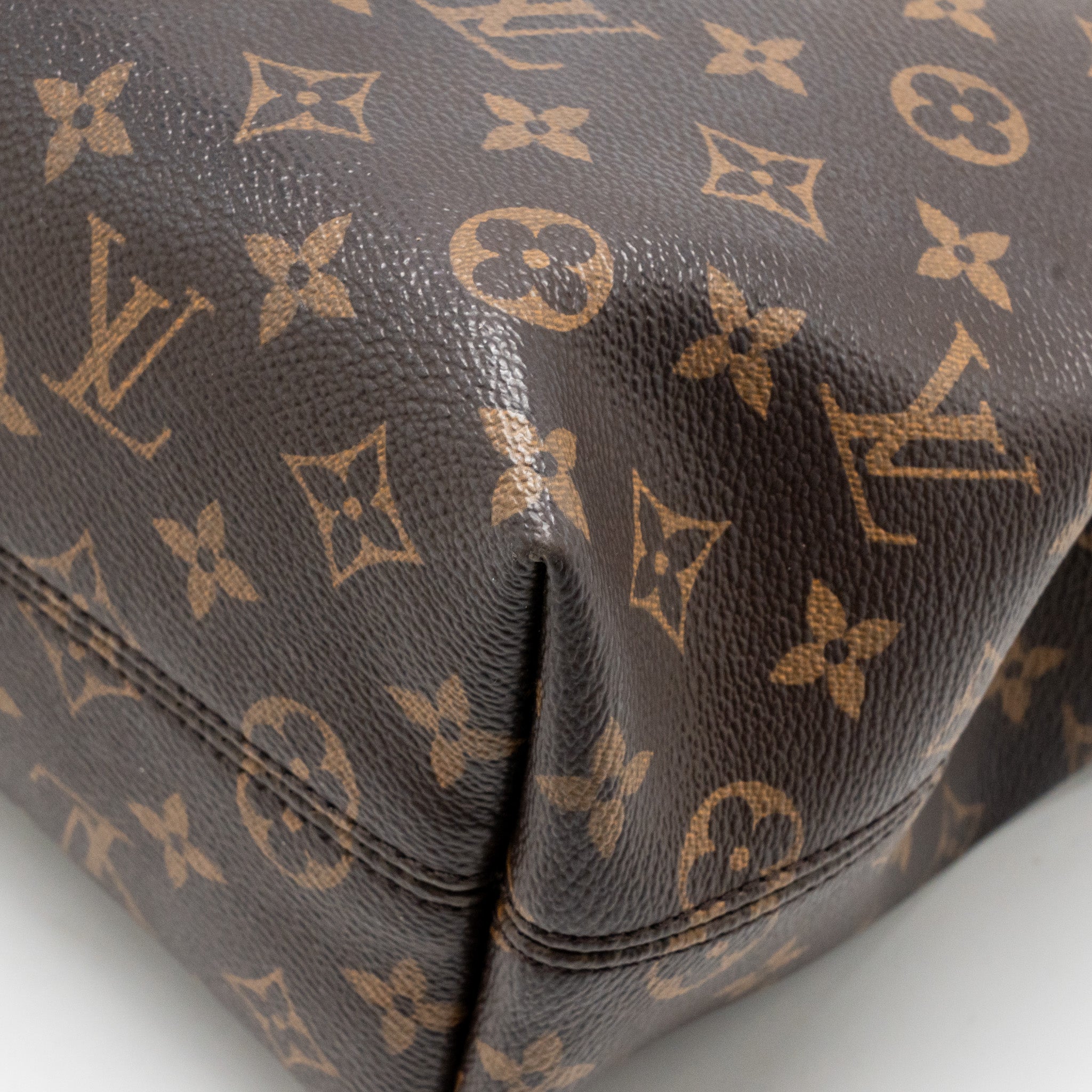 AAA Replica Louis Vuitton LV GRACEFUL PM MONOGRAM CANVAS GHW