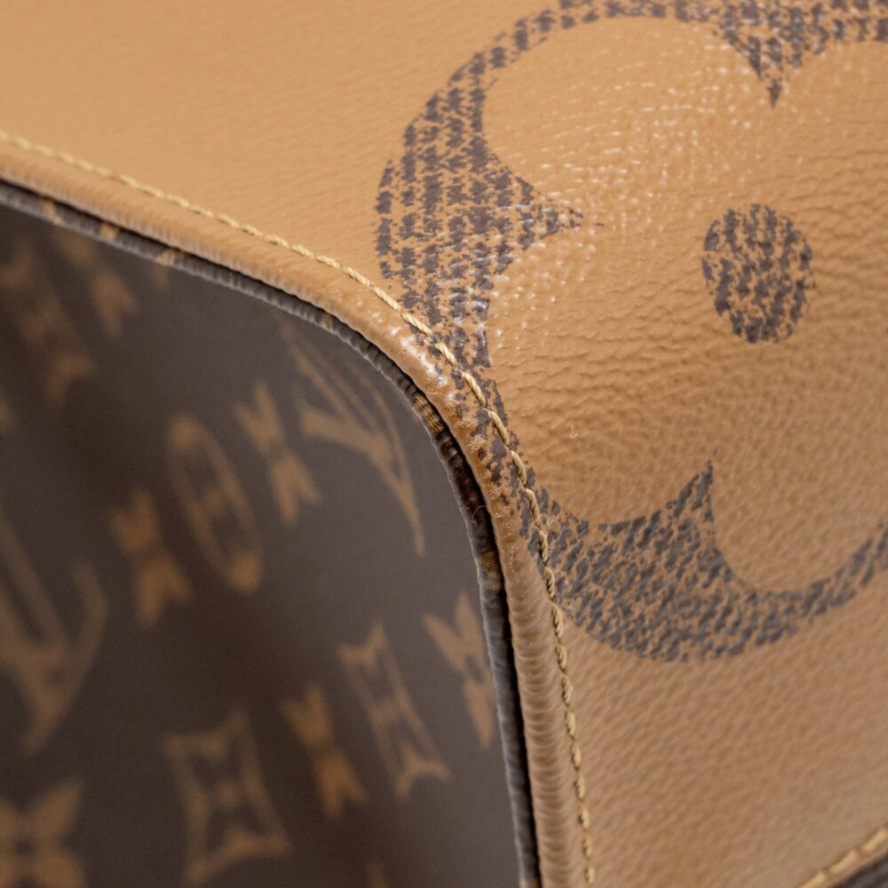 AAA Replica Louis Vuitton LV ONTHEGO MM MONOGRAM CANVAS GHW