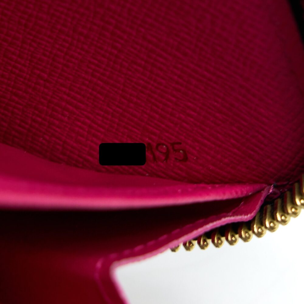AAA Replica Louis Vuitton LV ZIPPY LONG WALLET BLACK MULTICOLOUR MONOGRAM CANVAS GHW