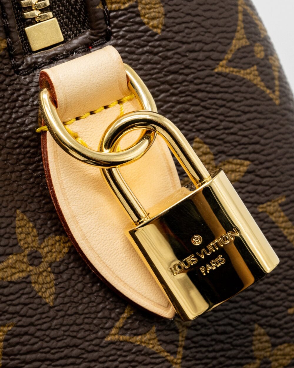 AAA Replica Louis Vuitton LV SPEEDY BANDOULIERE 20 MONOGRAM CANVAS GHW (NEW VERSION)