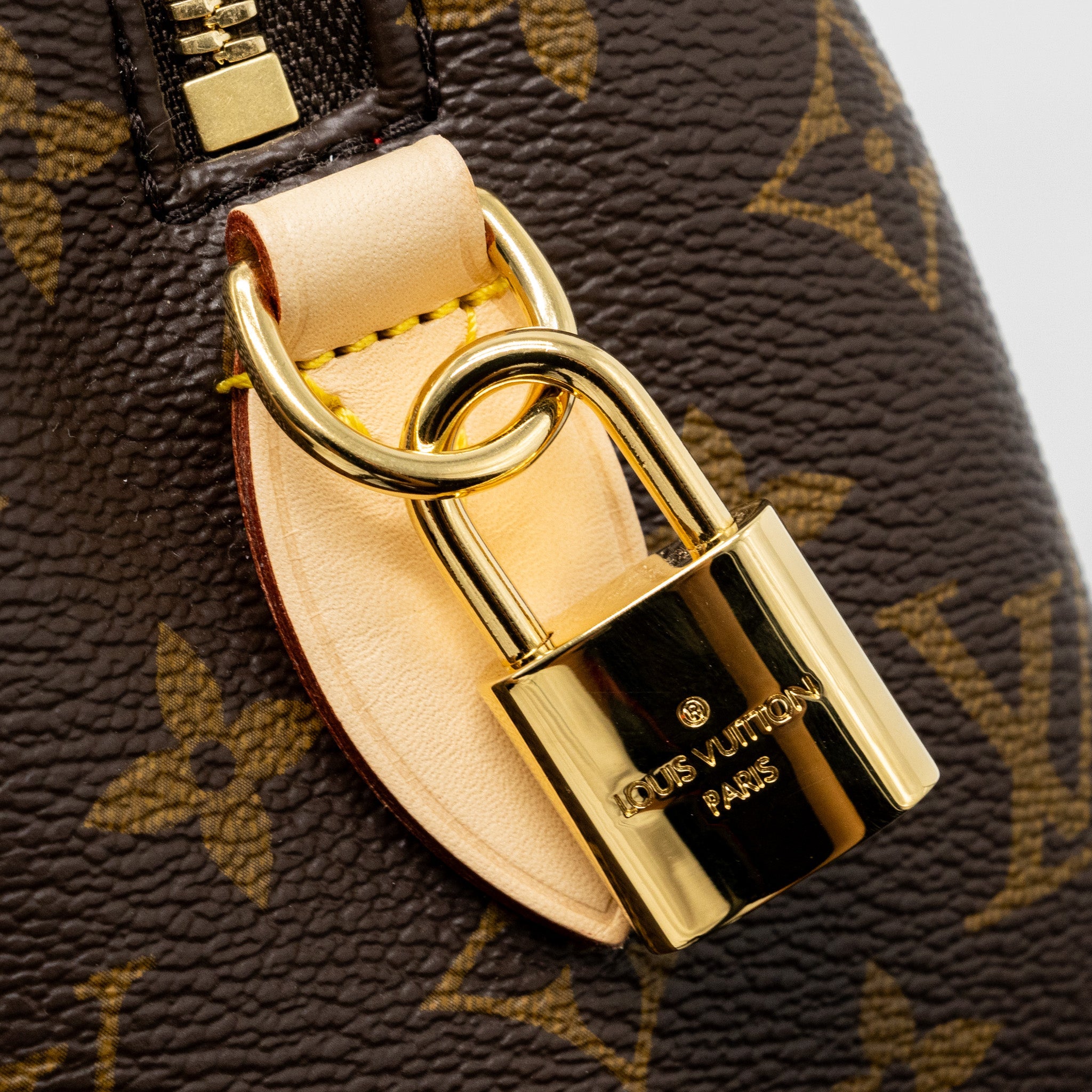 AAA Replica Louis Vuitton LV SPEEDY BANDOULIERE 20 MONOGRAM CANVAS GHW (NEW VERSION)