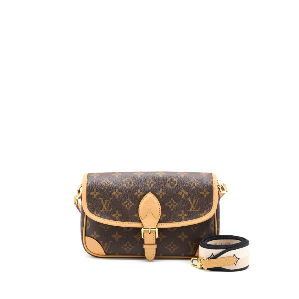 AAA Replica Louis Vuitton LV DIANE BAG MONOGRAM CANVAS GHW
