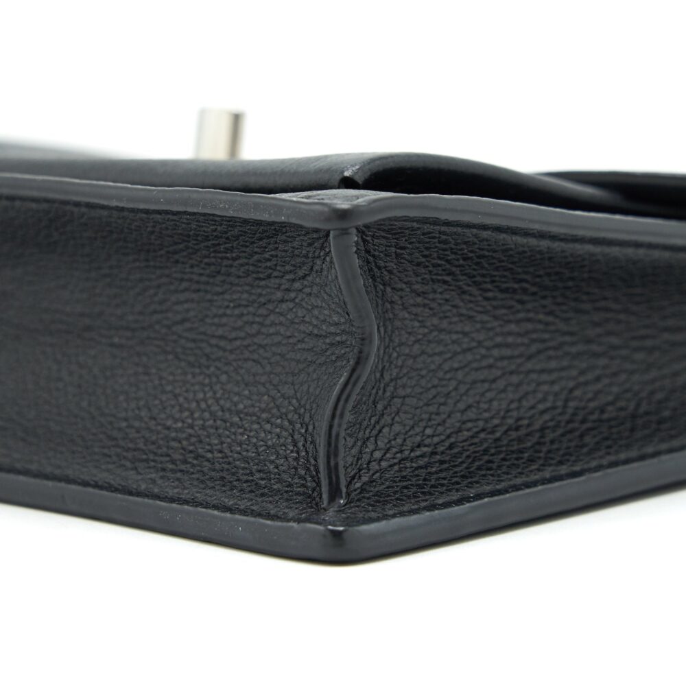AAA Replica Louis Vuitton LV THE MY LOCKME CHAIN CROSSBODY BAG BLACK