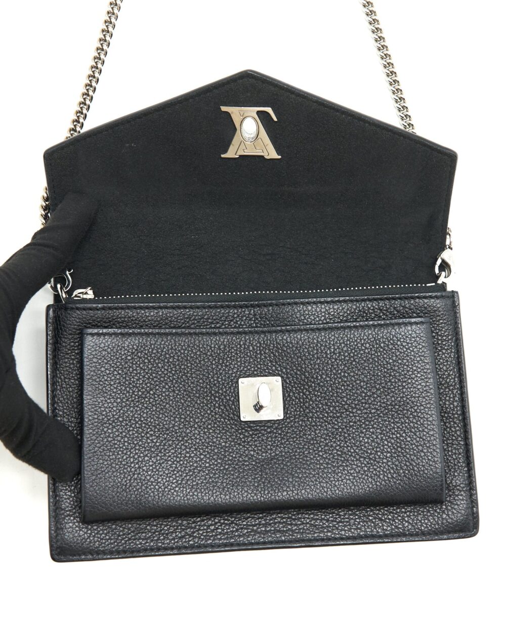 AAA Replica Louis Vuitton LV THE MY LOCKME CHAIN CROSSBODY BAG BLACK