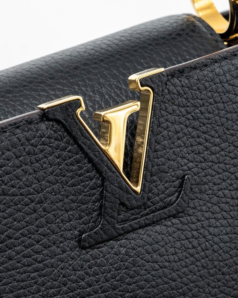 AAA Replica Louis Vuitton LV CAPUCINES BB TAURILLON BLACK / PINK GHW