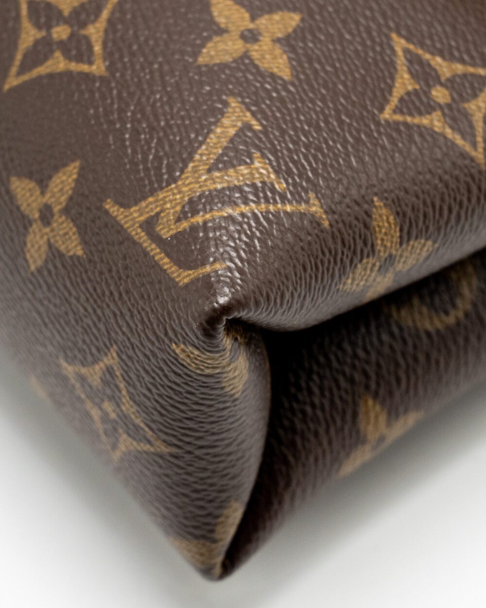 AAA Replica Louis Vuitton LV PALLAS CHAIN BAG MONOGRAM CANVAS/LEATHER RED GHW 