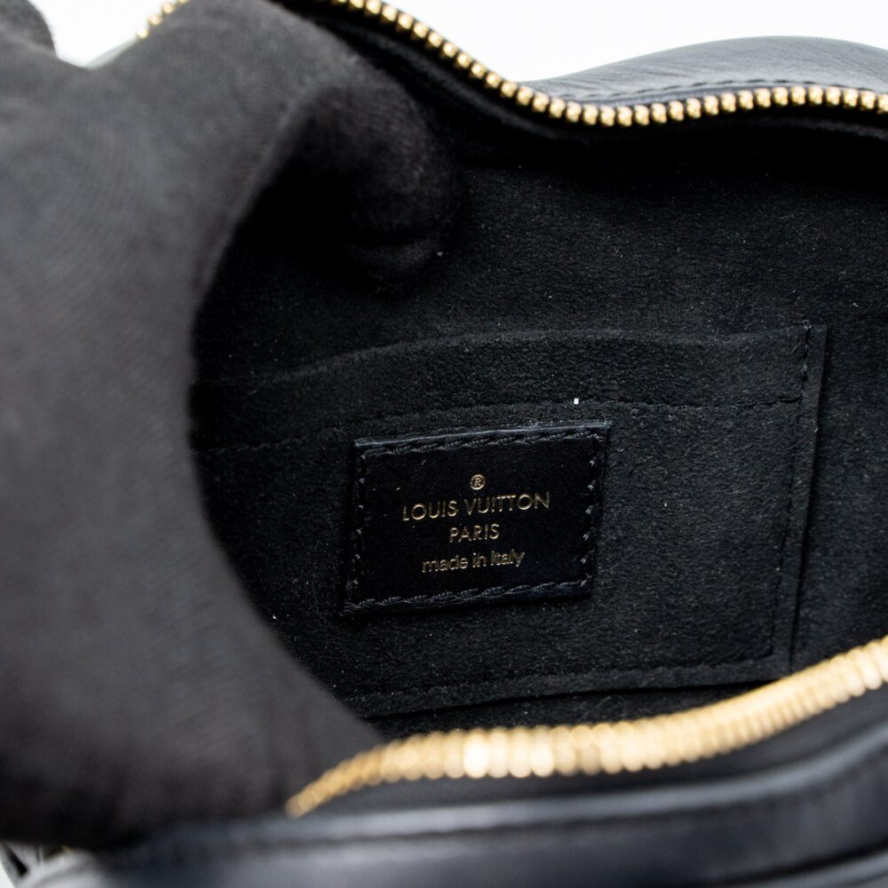 AAA Replica Louis Vuitton LV COEUR NEW WAVE HEART BAG CALFSKIN BLACK GHW