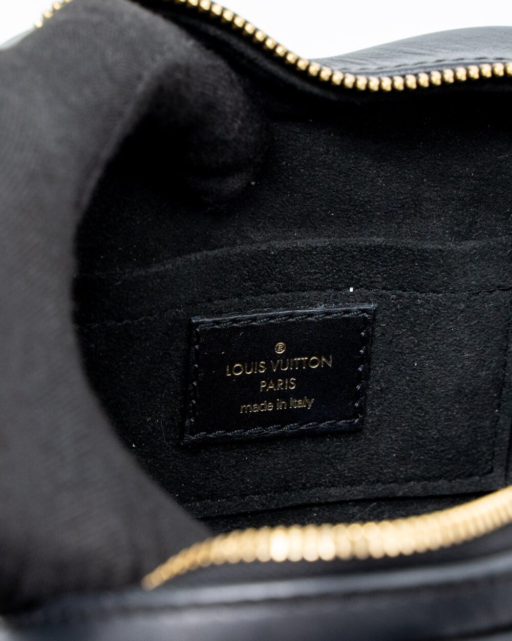 AAA Replica Louis Vuitton LV COEUR NEW WAVE HEART BAG CALFSKIN BLACK GHW