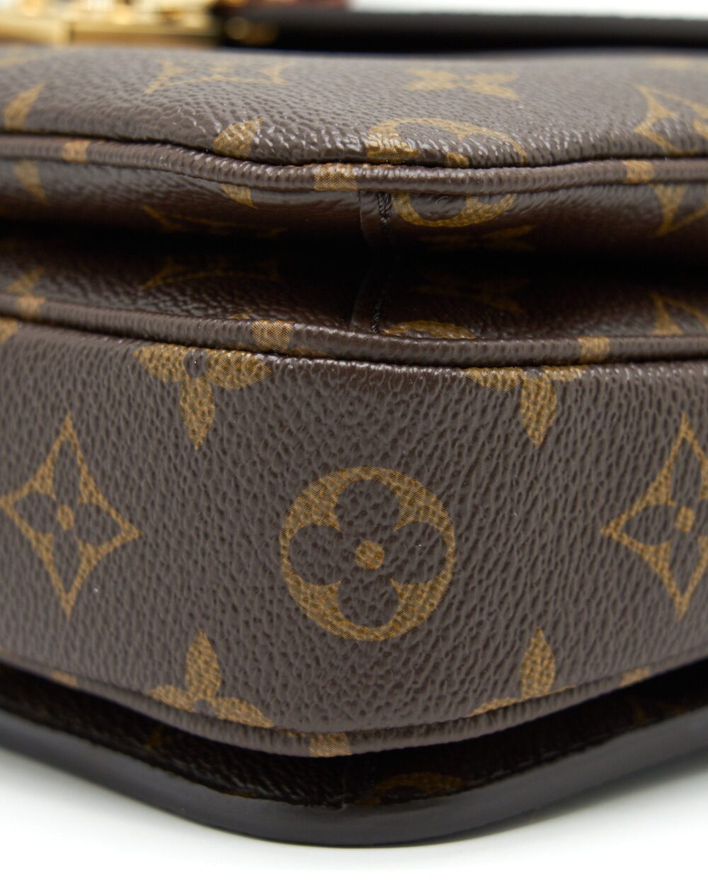 AAA Replica Louis Vuitton LV MONOGRAM CANVAS POCHETTE METIS
