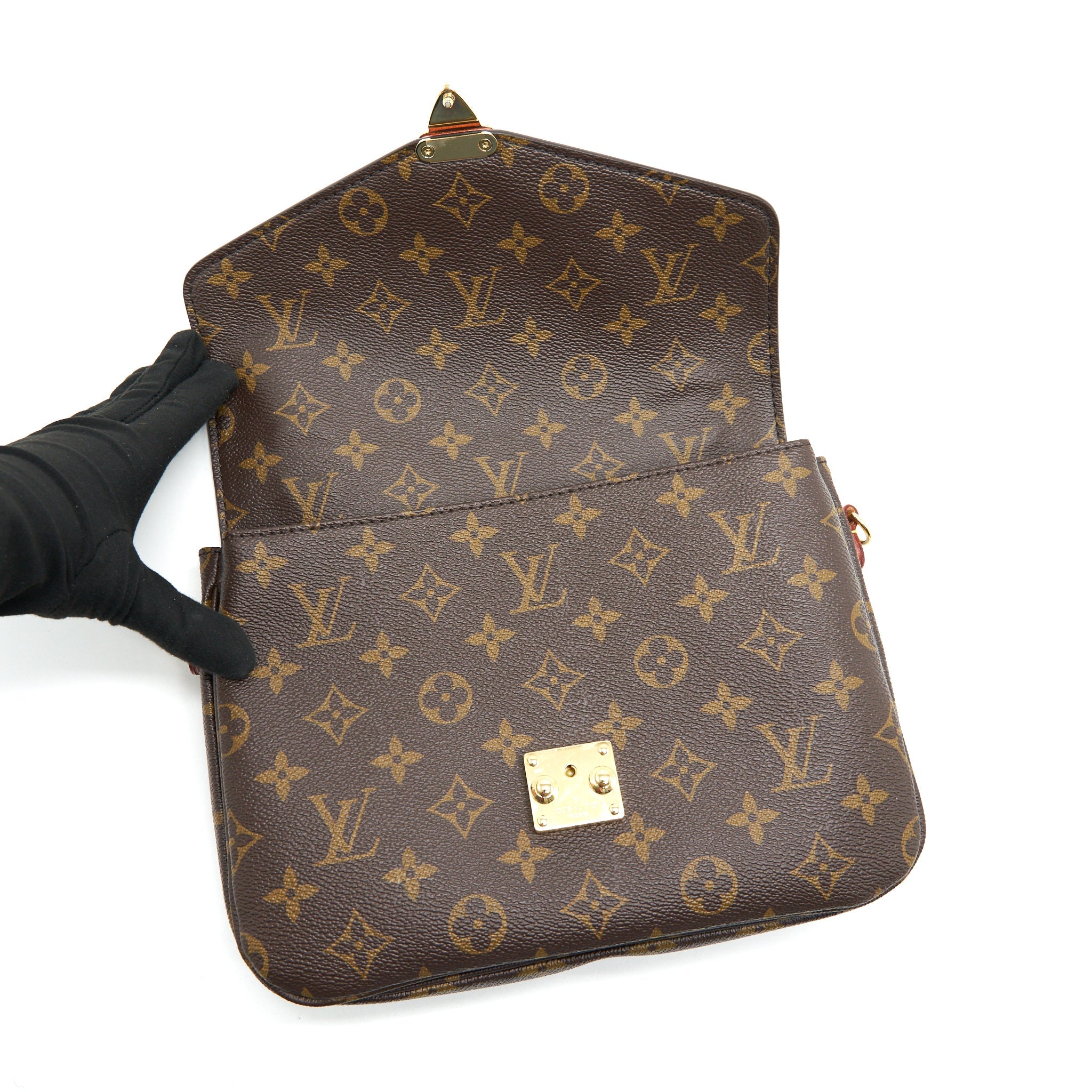 AAA Replica Louis Vuitton LV MONOGRAM CANVAS POCHETTE METIS