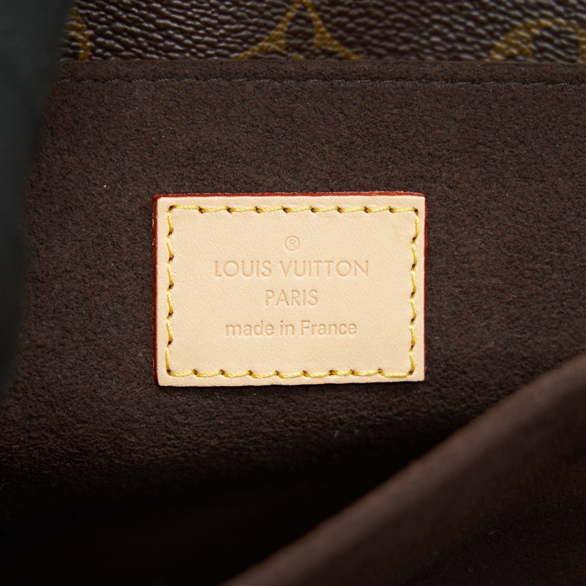 AAA Replica Louis Vuitton LV MONOGRAM CANVAS POCHETTE METIS