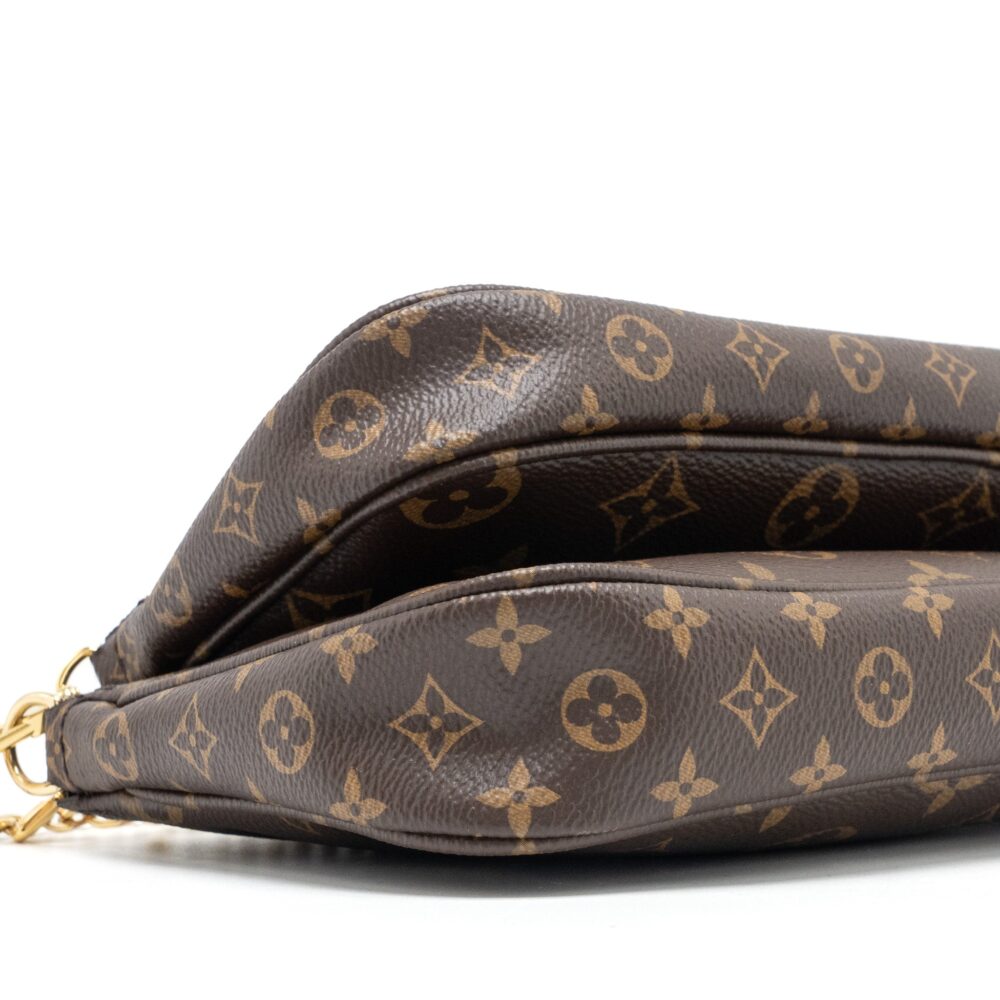 AAA Replica Louis Vuitton LV MULTI POCHETTE MONOGRAM CANVAS KHAKI STRAP GHW