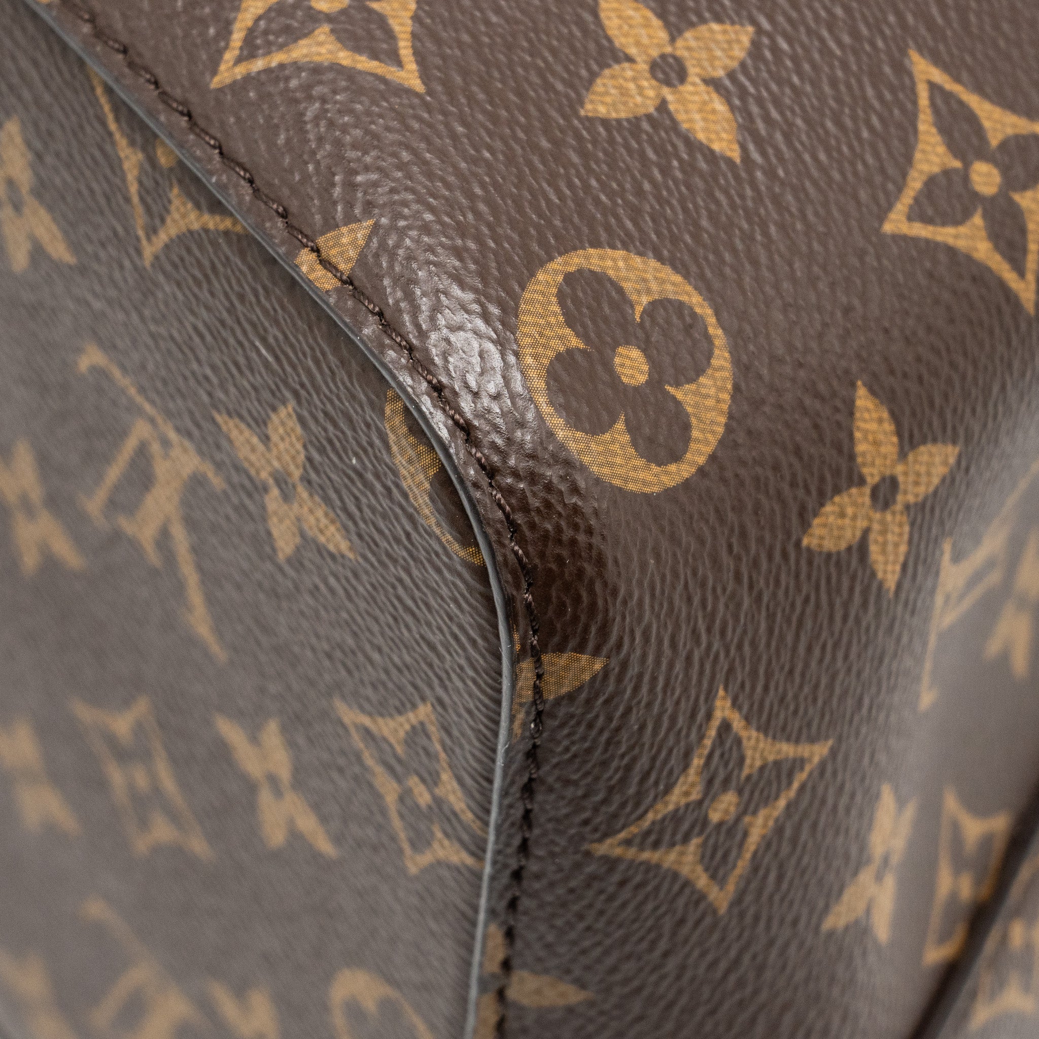 AAA Replica Louis Vuitton LV NEONOE MONOGRAM CANVAS BLACK GHW