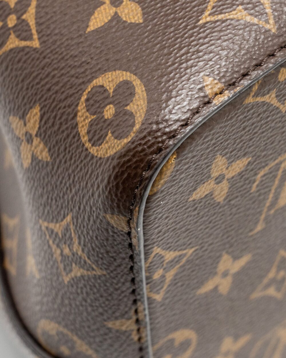 AAA Replica Louis Vuitton LV NEONOE MONOGRAM CANVAS BLACK GHW