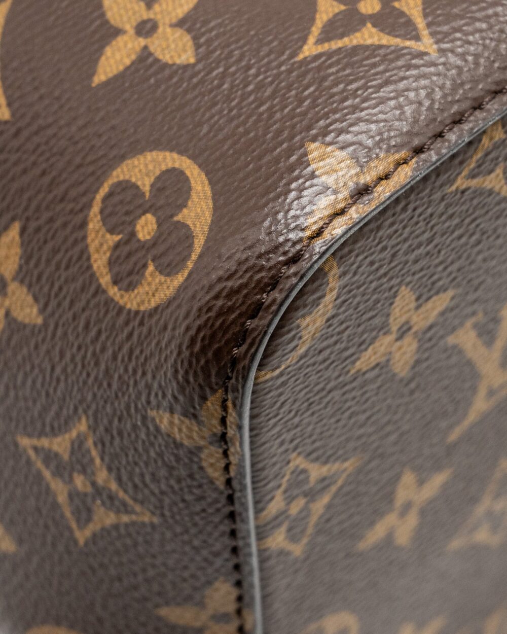AAA Replica Louis Vuitton LV NEONOE MONOGRAM CANVAS BLACK GHW