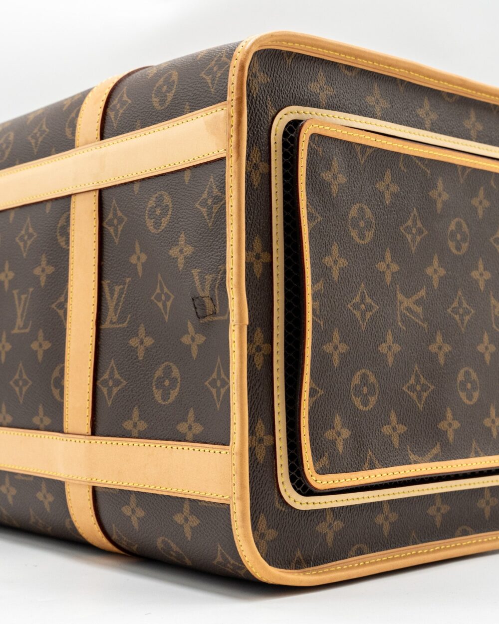 AAA Replica Louis Vuitton LV DOG BAG MONOGRAM CANVAS GHW