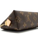 AAA Replica Louis Vuitton LV COSMETIC POUCH MONOGRAM CANVAS GHW (NEW VERSION)