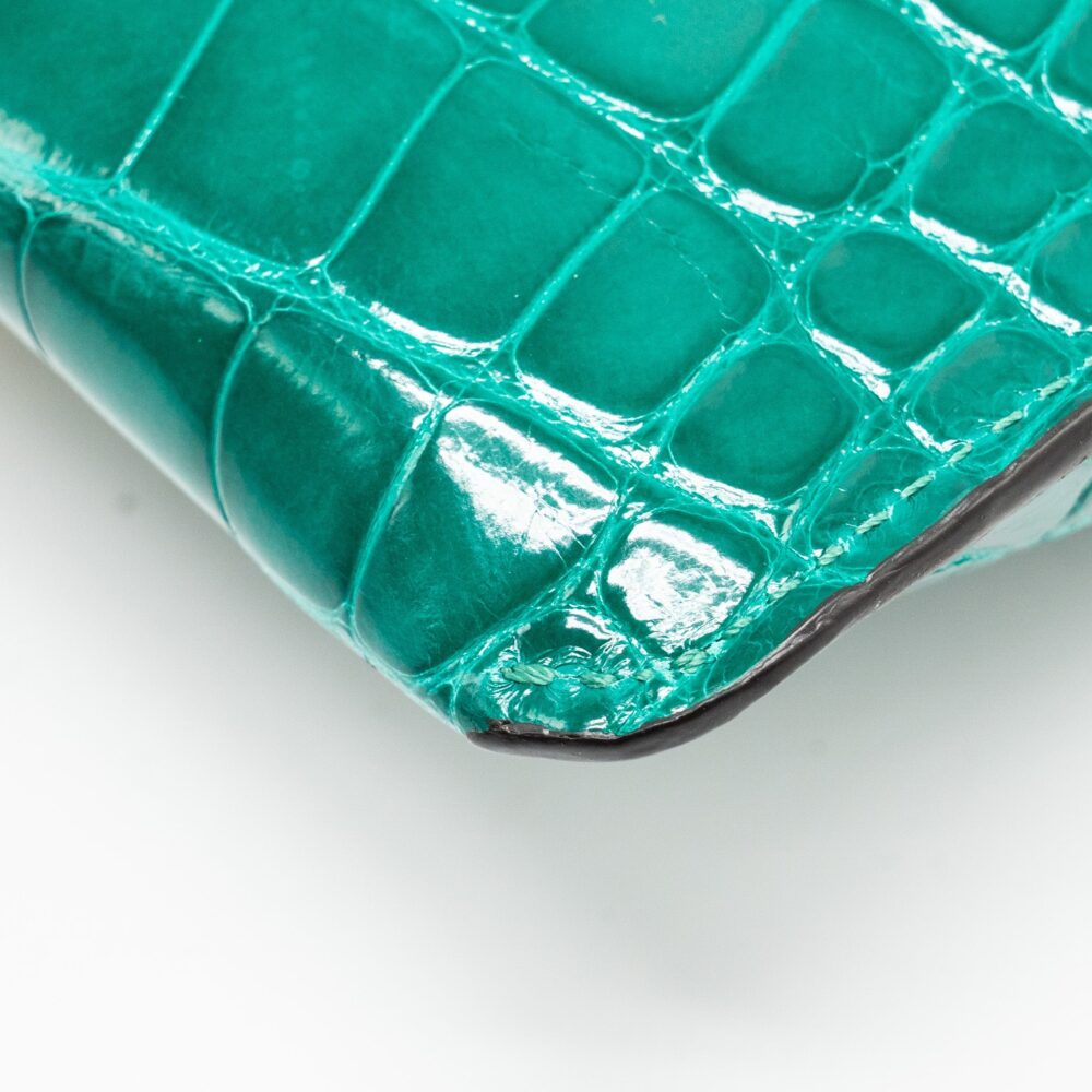 AAA Replica Louis Vuitton LV PADLOCK ON STRAP CROCODILE BRILLANT GREEN GHW