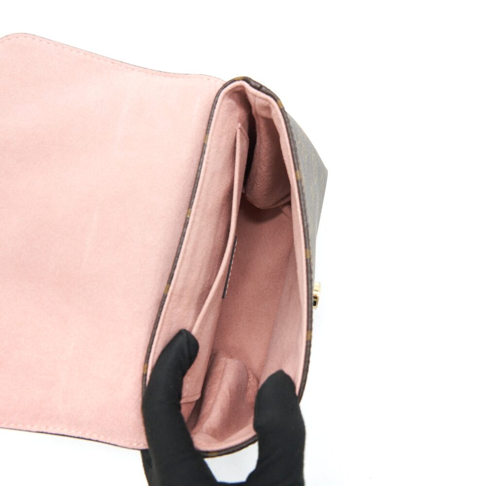 AAA Replica Louis Vuitton LV LOCKY BB MONOGRAM CANVAS / ROSE POUDRE