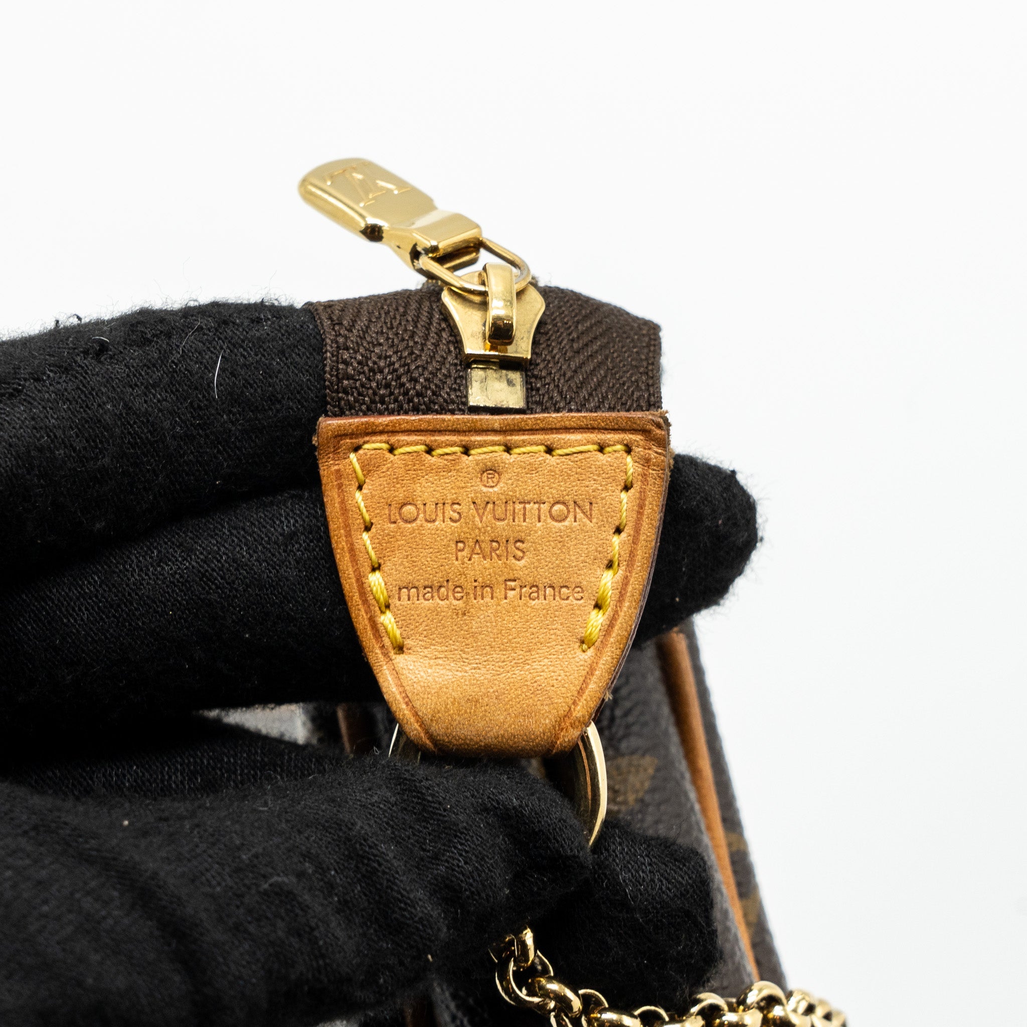 AAA Replica Louis Vuitton LV EVA POCHETTE MONOGRAM CANVAS GHW