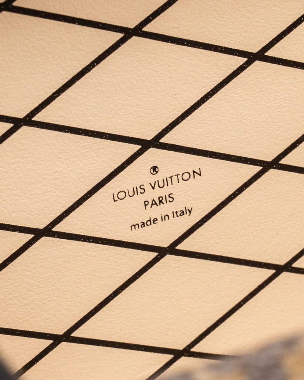 AAA Replica Louis Vuitton LV PETITE MALLE MONOGRAM CANVAS/SMOOTH CALFSKIN GHW