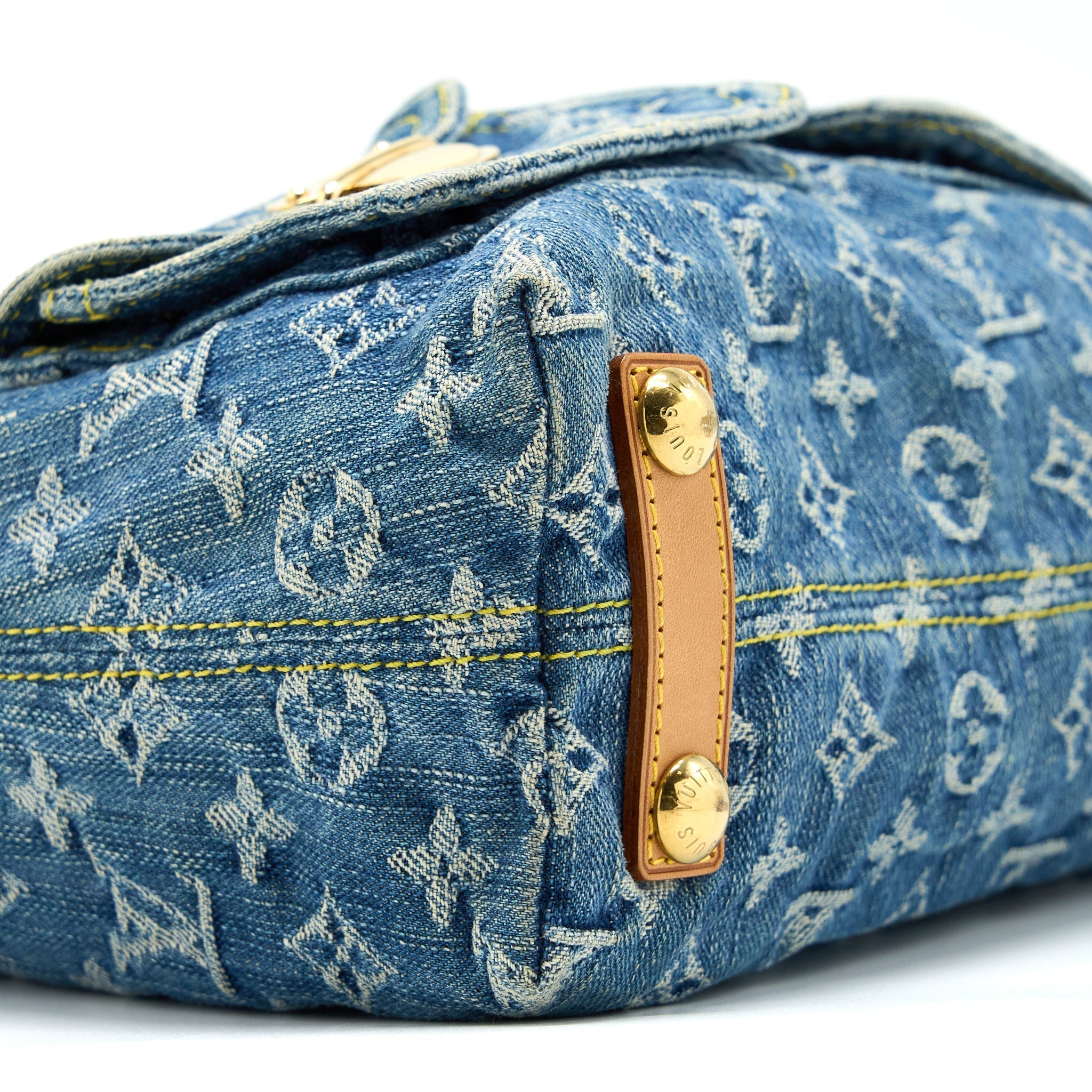 AAA Replica Louis Vuitton LV BUGGY BAG MONOGRAM DENIM GHW