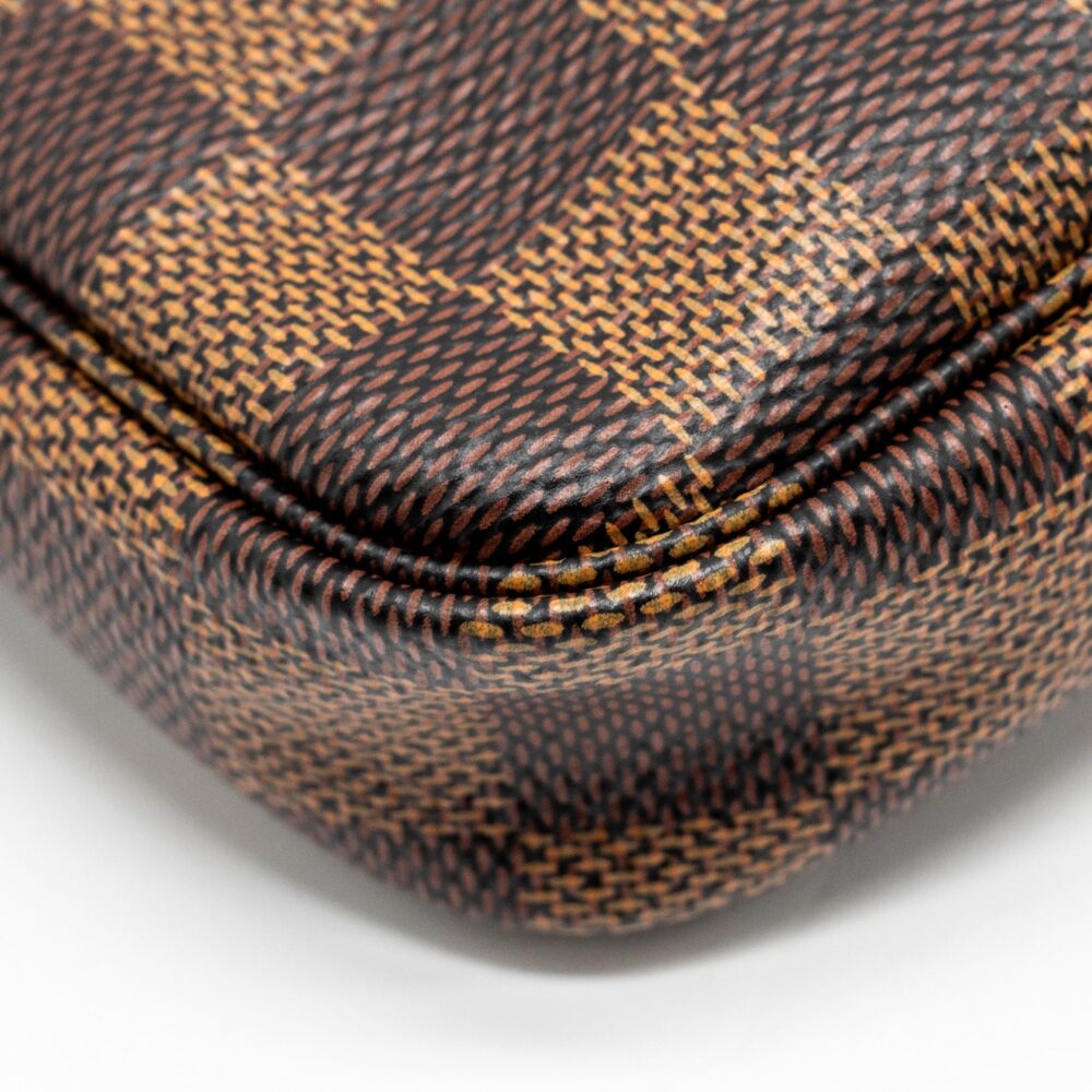 AAA Replica Louis Vuitton LV MINI POCHETTE DAMIER EBENE GHW