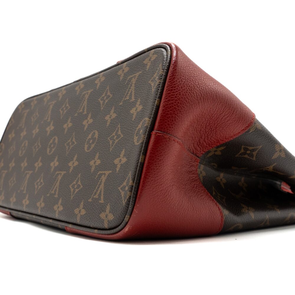 AAA Replica Louis Vuitton LV TOP HANDLE TOTE BAG MONOGRAM CANVAS / RED GHW