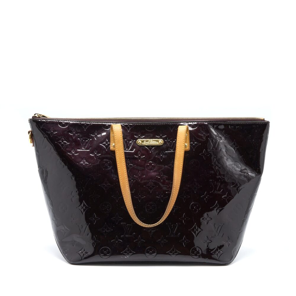 AAA Replica Louis Vuitton LV VERNIS BELLEVUE GM BAG PATENT AMARANTE GHW