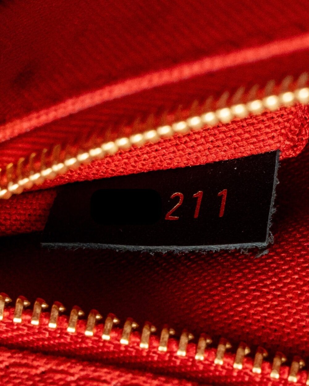 AAA Replica Louis Vuitton LV ONTHEGO MM MONOGRAM/MONOGRAM REVERSE CANVAS GHW