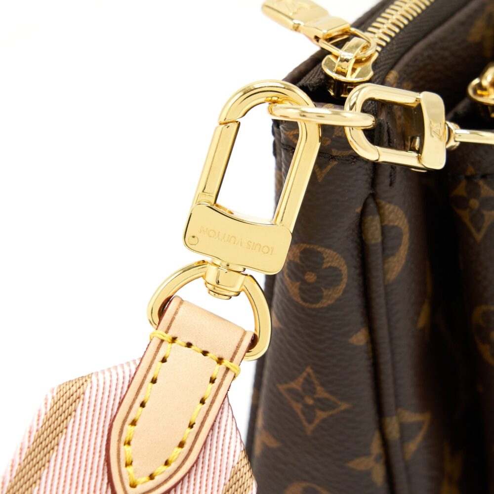 AAA Replica Louis Vuitton LV MULTI POCHETTE ACCESSORIES MONOGRAM CANVAS WITH ROSE CLAIR STRAP GHW